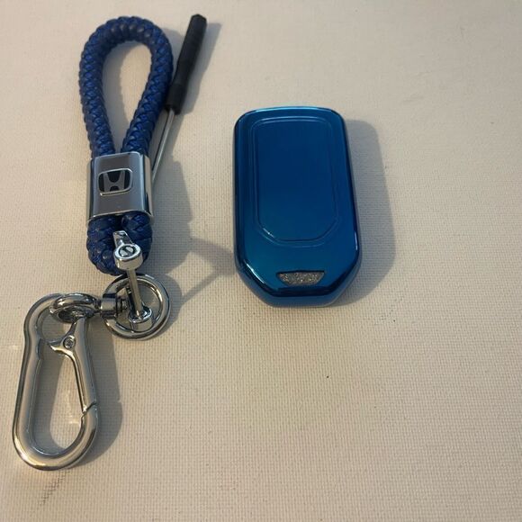 Honda Key Fob Keychain in Blue Leather & Fob Case Cover in Blue NWT - Picture 6 of 7
